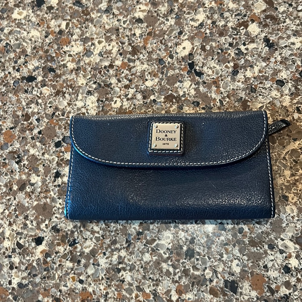 Dooney & Bourke navy wallet